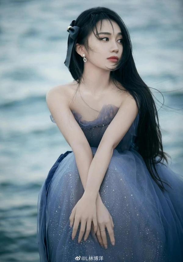 Nàng thơ mới của Trương Nghệ Mưu-8