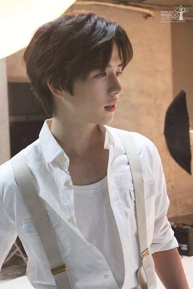 Sao nam trẻ mãi không già phim Hàn: vì vẻ ngoài mà sự nghiệp nhạt nhòa-4