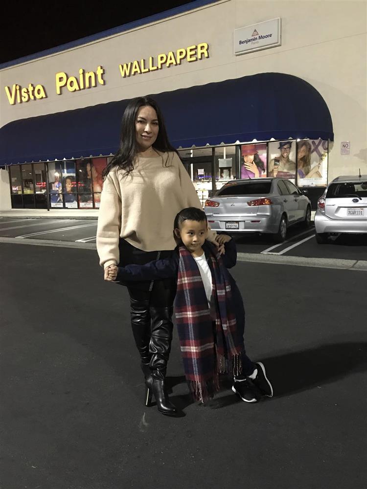 Tin showbiz Việt ngày 15/11: Lê Dương Bảo Lâm thích thú đôi môi quý tử-3