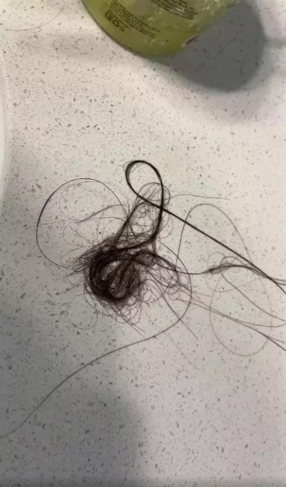 Đỗ Thị Hà cứu mái tóc rụng trầm trọng hậu Covid-19 ra sao?-3