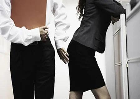 7 kiểu ngoại tình phổ biến nhất của đàn ông, chị em biết mà giữ chồng-4