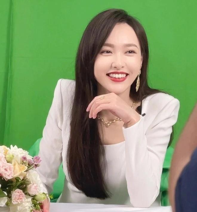 Dàn mỹ nhân Hoa ngữ vịt hóa thiên nga nhờ chỉnh sửa 1 bộ phận-10