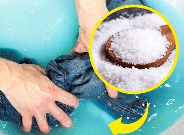 Đặt muối trong phòng tắm: Lợi ích bất ngờ nhiều người chưa biết-2