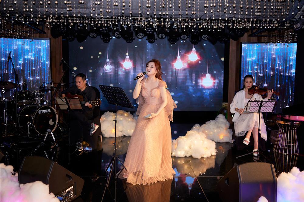 Vy Oanh làm dâu như thế nào mà cả nhà chồng đều tự hào?-3