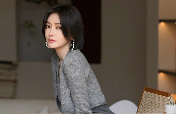 Bí quyết giữ da căng mướt của Tần Lam-1