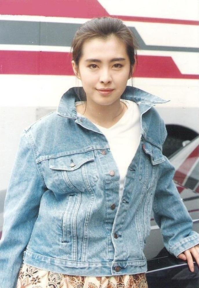 Ngọc nữ Vương Tổ Hiền không lấy chồng, tu hành ở tuổi 55-8