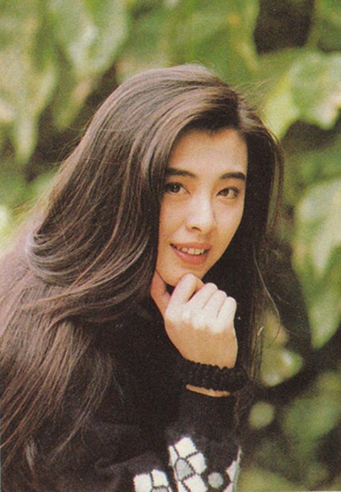 Ngọc nữ Vương Tổ Hiền không lấy chồng, tu hành ở tuổi 55-9