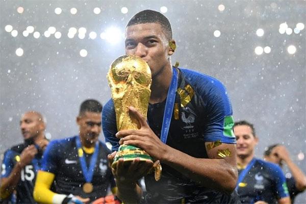 Chênh lệch tiền thưởng World Cup-1