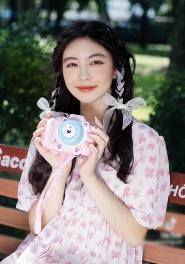 Con gái Quyền Linh gây mê khi đăng clip khoe cận nhan sắc-5