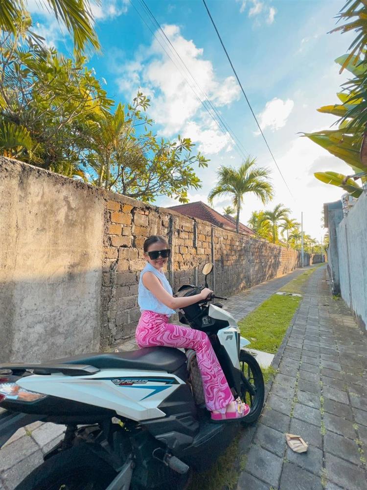 Phương Trinh Jolie cho con gái 9 tuổi xách túi gần 100 triệu đi sinh nhật-10