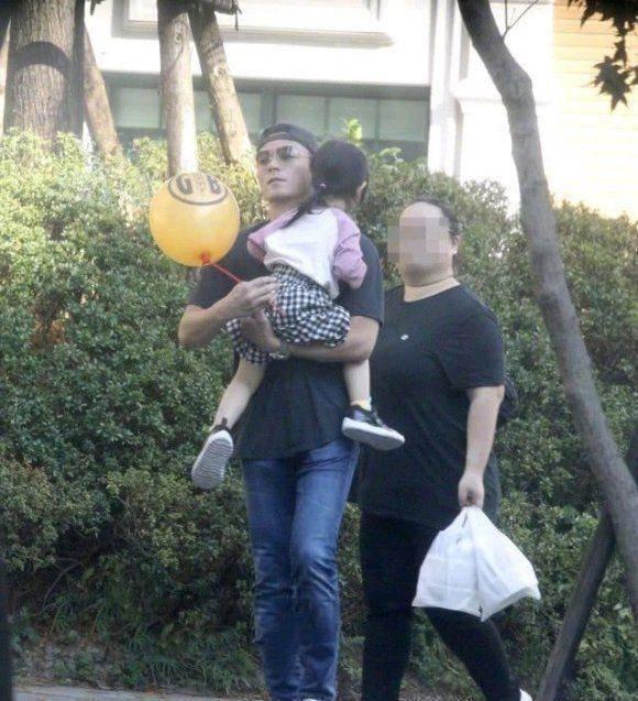 Mặt mộc Lâm Tâm Như bị chê kém sắc, xuề xòa-10