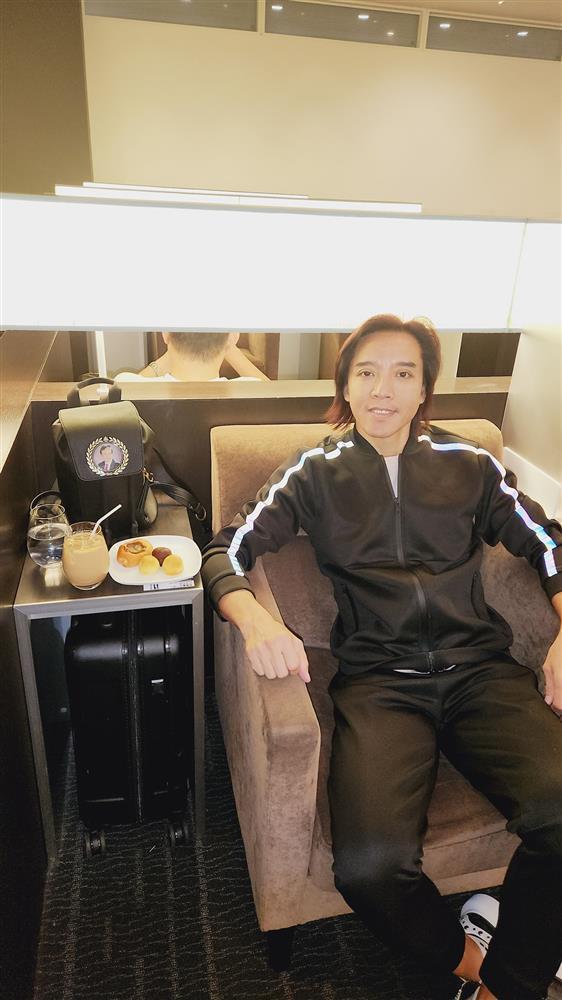 Tin showbiz Việt ngày 17/10: Việt Hương đưa hài cốt nhạc sĩ Lam Phương về Việt Nam-4