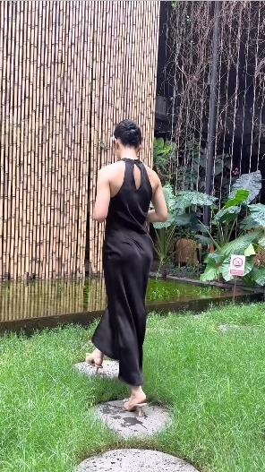 Hết hồn Angela Phương Trinh với vòng 3 biến dạng-5