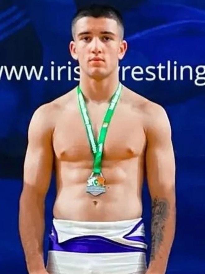 Cuộc sống hiện tại của cậu bé khỏe nhất thế giới-3