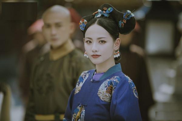 Tin buồn: Nữ sĩ Quỳnh Dao - tác giả Hoàn Châu Cách Cách tự tử tại nhà riêng-2