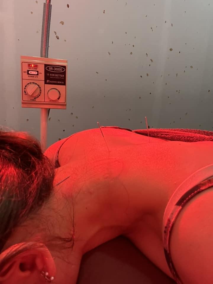 Hari Won liên tiếp ốm đau mệt mỏi từ ngày về Việt Nam-1