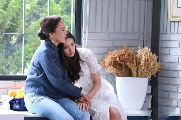 10 năm ôm hận mẹ kế, ngày cưới bà trao hồi môn con gái nghẹn ngào-2