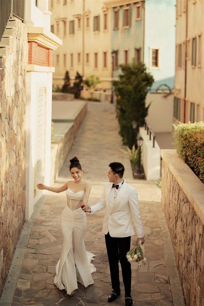 Á hậu Miss Grand bị chê gầy khi đụng váy cưới Phương Trinh Jolie-8