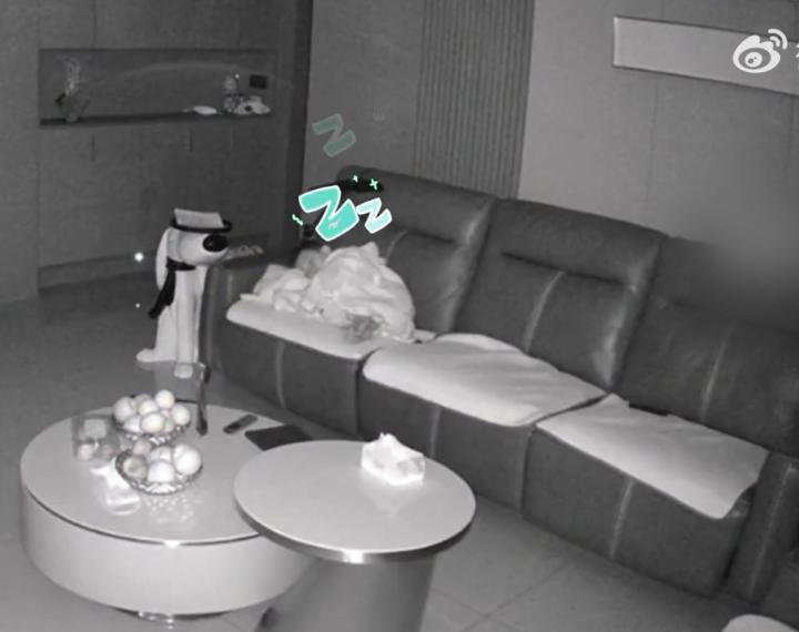 Con trai mê xem TV không chịu học, mẹ phạt 1 lần mà con nhớ cả đời-5