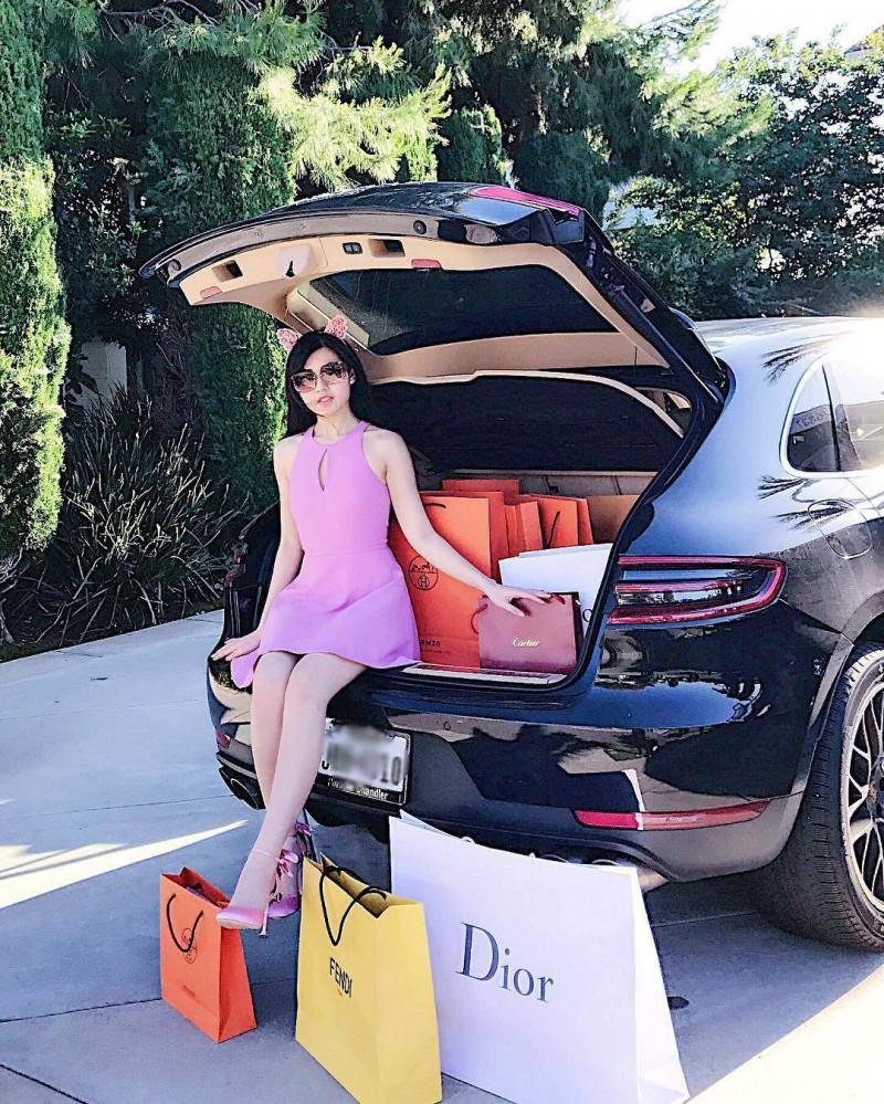 Cuộc sống chị cả nổi đình đám hội rich kid Việt trên đất Mỹ-4