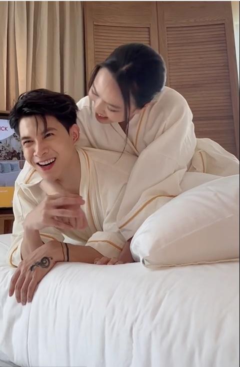 Anh Tú đứng hình khi nghe tiếng cười bà xã Diệu Nhi-4