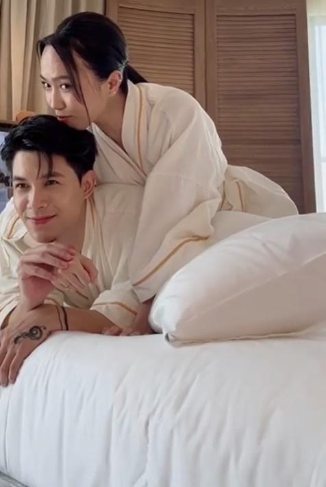 Anh Tú đứng hình khi nghe tiếng cười bà xã Diệu Nhi-2