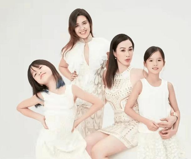 Lộ ảnh mỹ nhân gốc Việt Chung Lệ Đề nhập viện-5