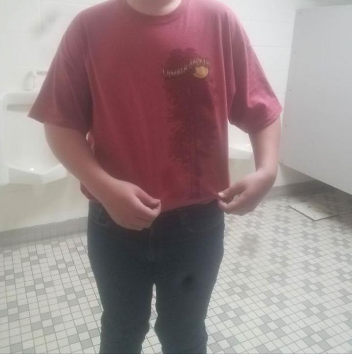 Những bộ quần áo họa tiết khiến người mặc trở nên khác người-5