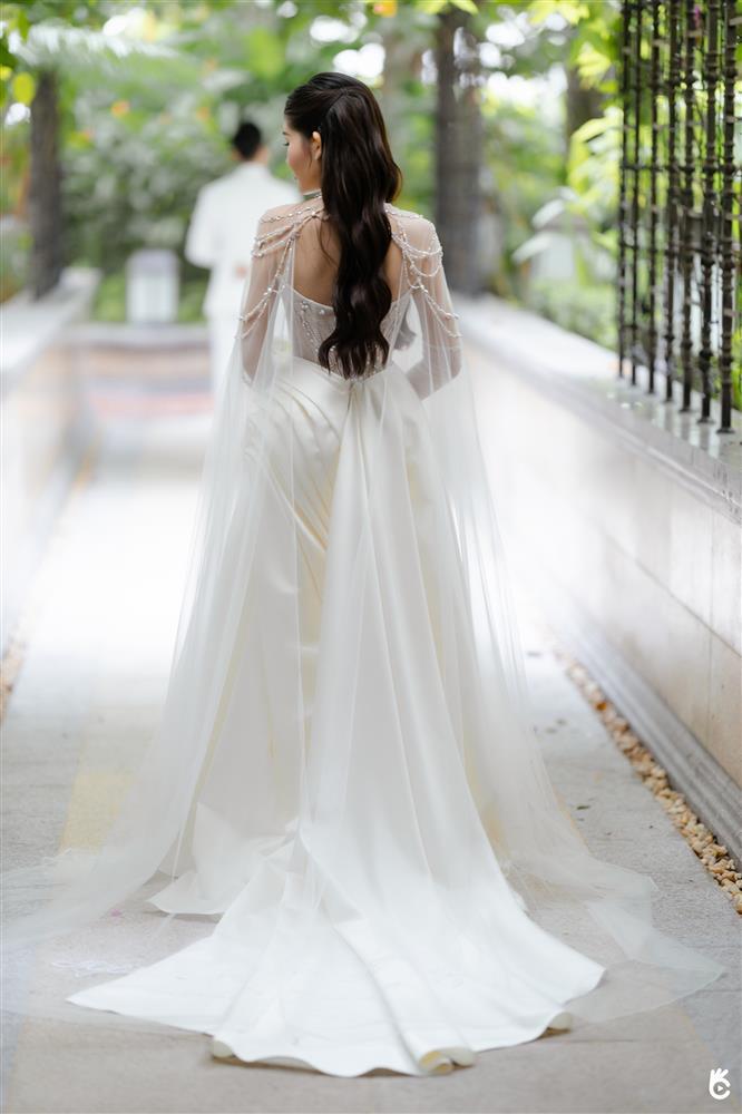 Cô dâu Lê Âu Ngân Anh xuất hiện, không gian cưới cực sang-4