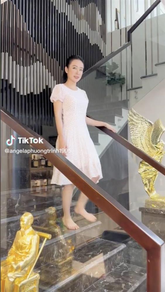 Không gian biệt thự 15 tỷ Angela Phương Trinh hiếm hoi hé lộ-1