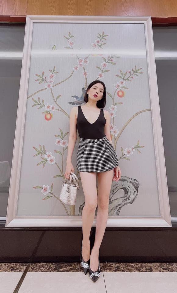 Lệ Quyên mạnh tay tậu núi đồ đắt đỏ, toàn thương hiệu nức tiếng-10