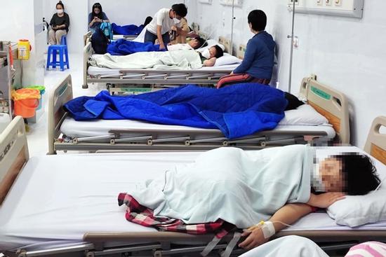 Bếp ăn liên quan 257 học sinh nhập viện bị tạm dừng hoạt động