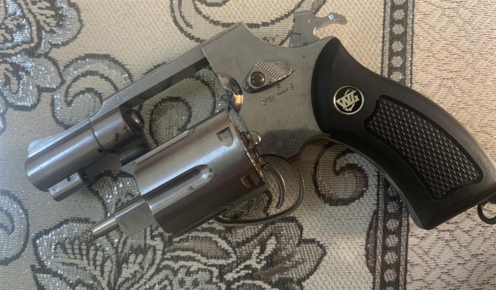 Đã nổ súng không trúng ai, thanh niên còn bị đánh nhập viện-3