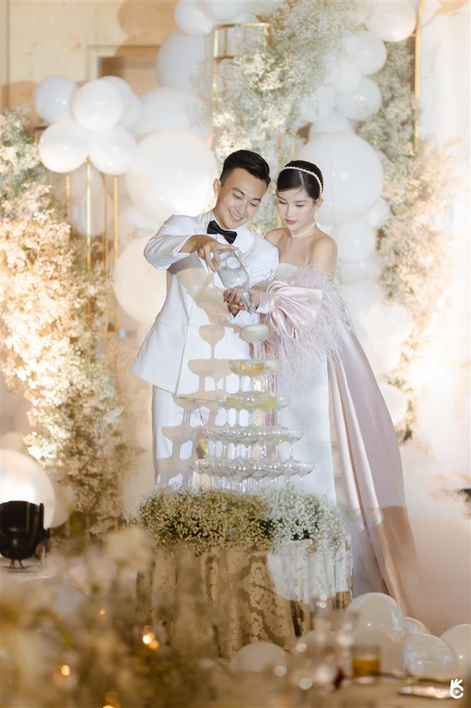 Chú rể khiến Lê Âu Ngân Anh khóc nức nở khi gợi ồn ào bắt nạt-11