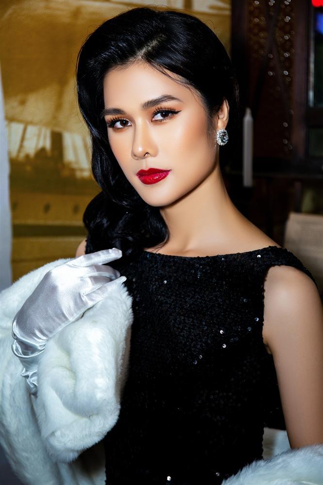 Đỗ Thị Hà xuất hiện rạng rỡ giữa ồn ào bị công ty ghẻ lạnh-5