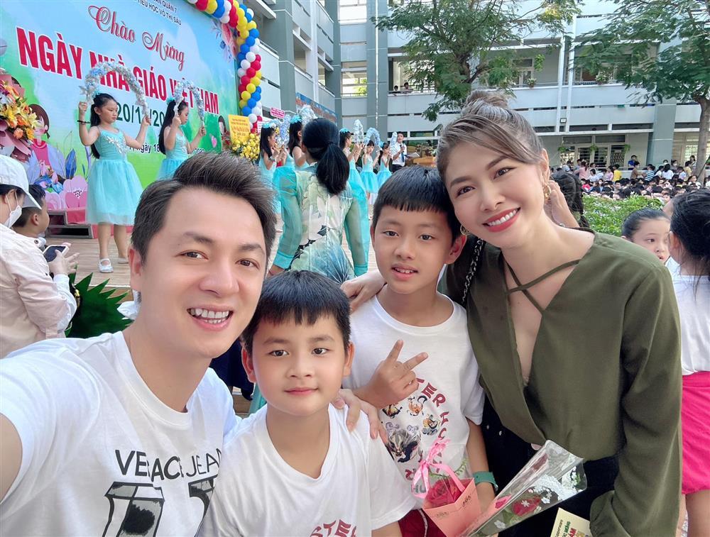 Tin showbiz Việt ngày 19/11: Con trai Jennifer Phạm 14 tuổi như thanh niên-3