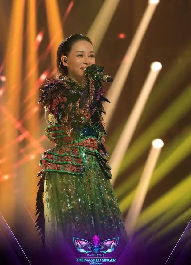 The Masked Singer concert: Ca sĩ chạy show mỏi mòn, khán giả chờ đợi quá lâu-4