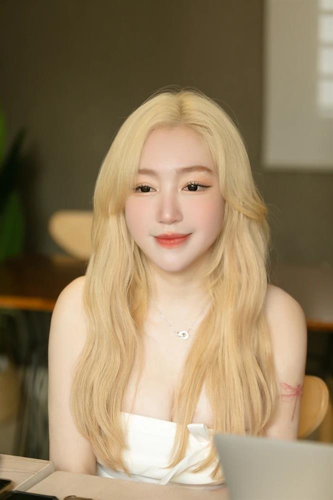 Elly Trần bị chê phẫu thuật thẩm mỹ nên xưa khác giờ khác-7