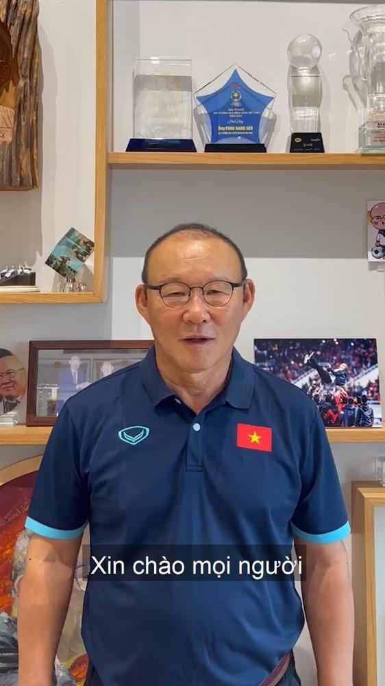 Cầu thủ tuyển Việt Nam đồng loạt quay xe, đối xử phũ thầy Park-2