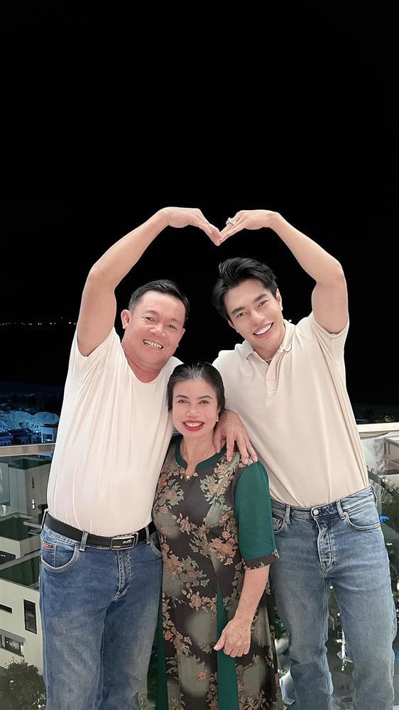 Em trai Lê Dương Bảo Lâm y hệt anh trai khi chưa thẩm mỹ-9