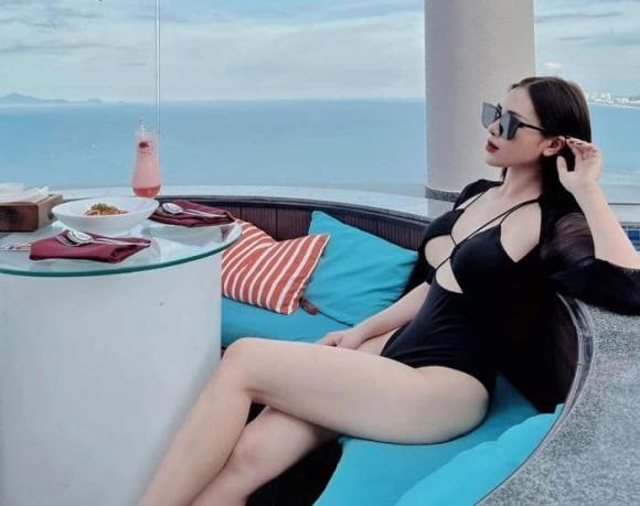 Danh tính hot girl mặc áo Brazil gây sốt ở Nóng Cùng World Cup-7