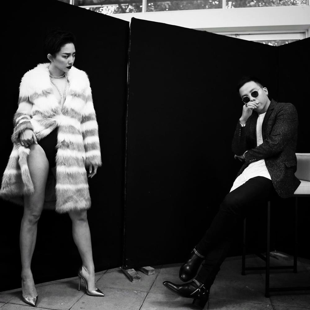 Tóc Tiên hiếm hoi khoe ảnh tình với chồng nhưng nó lạ lắm-5