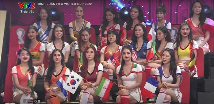Dàn hot girl Nóng Cùng World Cup lộ ảnh đời thường, nhan sắc ra sao?-1