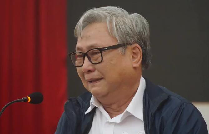 600 học sinh ngộ độc ở Nha Trang: Suất cơm 70 nghìn kém chất lượng-3