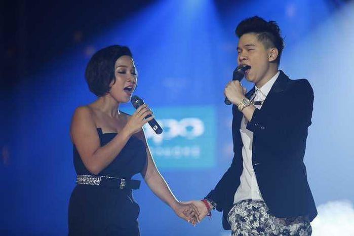 Bộ tứ diva đình đám cứ thi gameshow là nhường ngôi top 1-5