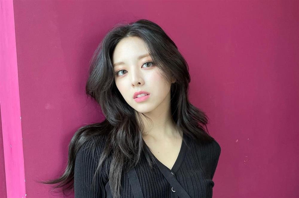 4 idol Kpop sở hữu nhan sắc cực phẩm ngay từ lúc debut-4