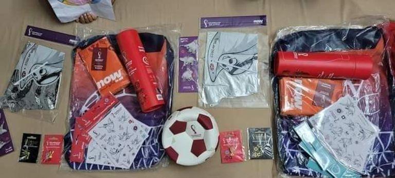 Phát sốt túi quà xịn sò tặng khán giả đến xem World Cup ở Qatar-8