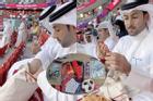 Phát sốt túi quà xịn sò tặng khán giả đến xem 'World Cup' ở Qatar