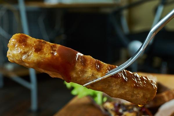 Núi bia World Cup bị lãng phí sau lệnh cấm của Qatar-2