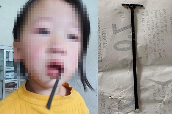 Clip: Học sinh lớp 6 lên cơn co giật sau ăn kẹo người lạ cho-2